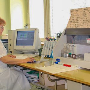 Лабораторные исследования в санатории Дубовая роща в городе Железноводске - фотография